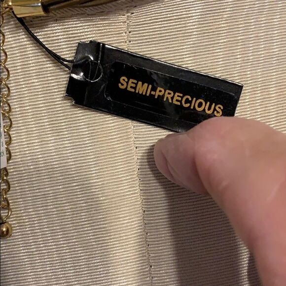 Birch Hill necklace  - Picture 2 of 5